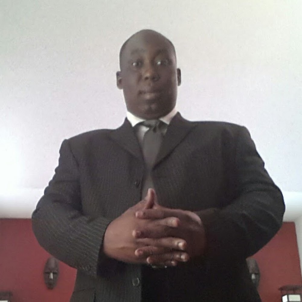 Meet your Posher, Philip